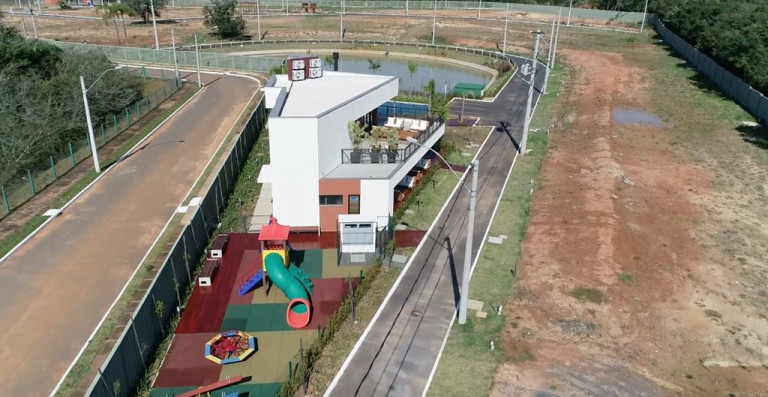 Imagem Terreno à Venda, 150 m² em Rubem Berta - Porto Alegre