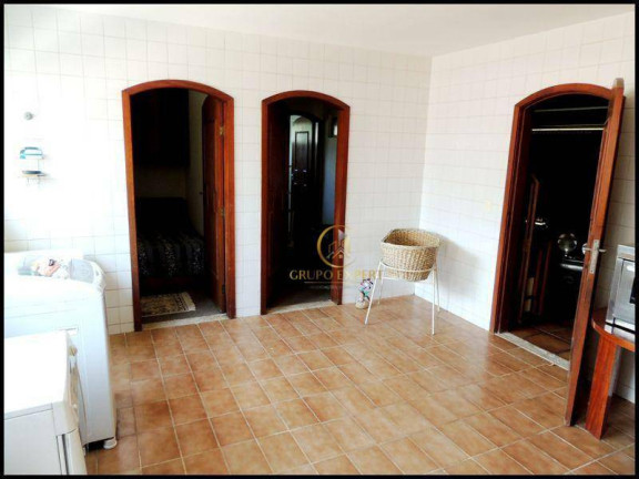 Imagem Sobrado com 5 Quartos para Alugar, 760 m² em Bosque Dos Eucaliptos - São José Dos Campos Imagem Sobrado com 5 Quartos para Alugar, 760 m² em Bosque Dos Eucaliptos - São José Dos Campos