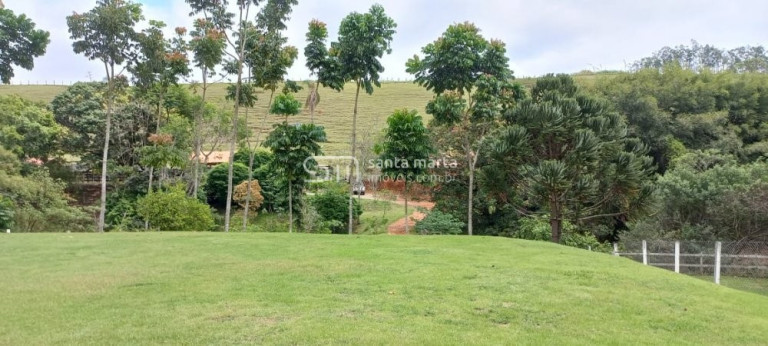 Imóvel com 3 Quartos à Venda, 205.700 m² em Bairro Córrego Do Rosário - Lorena