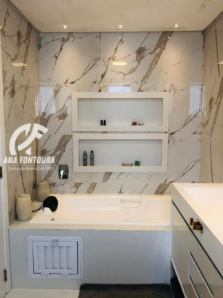 Imagem Casa com 4 Quartos à Venda, 286 m² em Santa Regina - Camboriú