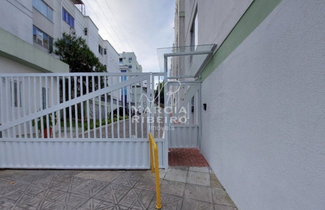 Imagem Apartamento com 3 Quartos à Venda, 74 m² em Carvoeira - Florianópolis
