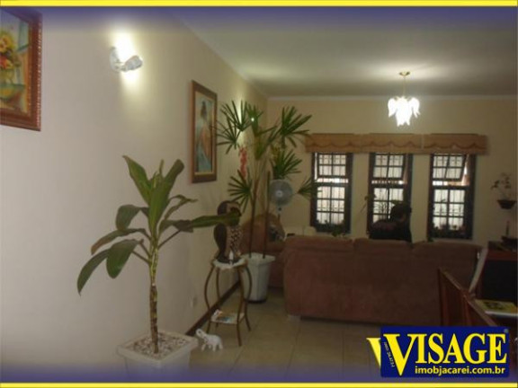 Imagem Casa com 4 Quartos à Venda, em Centro - Jacareí Imagem Casa com 4 Quartos à Venda, em Centro - Jacareí