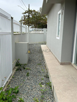 Imagem Casa com 2 Quartos à Venda,  em Meia Praia - Navegantes