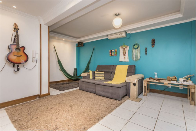 Imóvel com 2 Quartos à Venda,  em Jardim Botanico - Porto Alegre