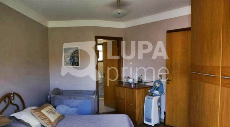 Imagem Casa com 7 Quartos à Venda, 600 m² em Mandaqui - São Paulo Imagem Casa com 7 Quartos à Venda, 600 m² em Mandaqui - São Paulo