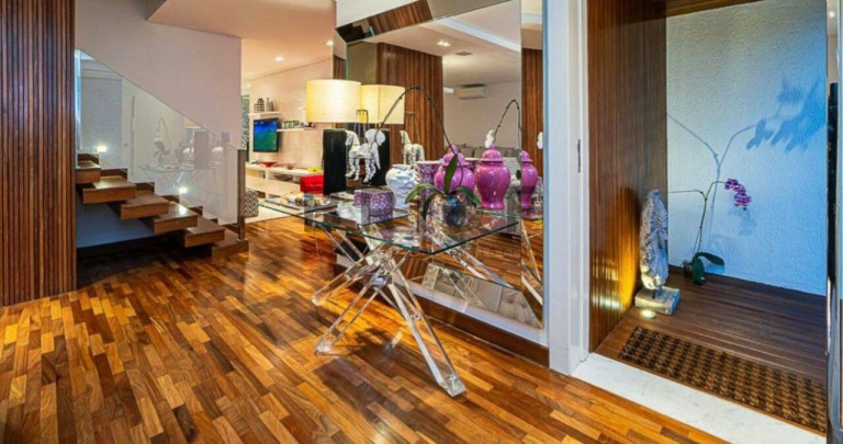 Imagem Casa com 3 Quartos à Venda, 550 m² em Pacaembu - São Paulo