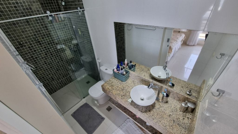 Imagem Apartamento com 3 Quartos à Venda, 188 m² em Pitangueiras - Guarujá Imagem Apartamento com 3 Quartos à Venda, 188 m² em Pitangueiras - Guarujá