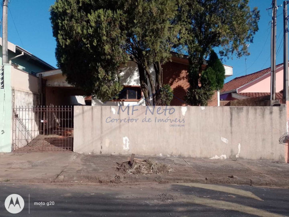 Imagem Casa com 3 Quartos à Venda, 210 m² em Centro - Pirassununga