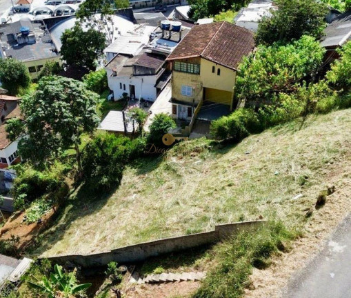 Imagem Terreno à Venda, 500 m² em Vale Do Paraíso - Teresópolis