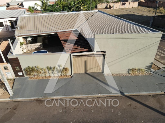 Casa com 2 Quartos à Venda, 180 m² em Jardim Portinari - Sinop