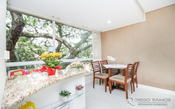 Imagem Apartamento com 2 Quartos à Venda, 82 m² em Jardim Botânico - Porto Alegre