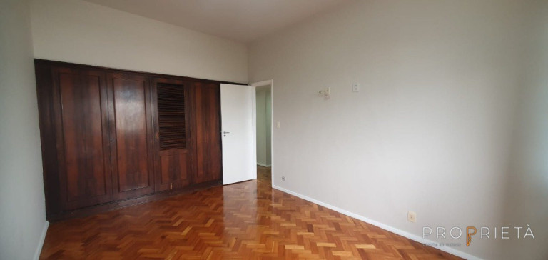 Imagem Apartamento com 3 Quartos à Venda, 140 m² em Tijuca - Rio De Janeiro Imagem Apartamento com 3 Quartos à Venda, 140 m² em Tijuca - Rio De Janeiro