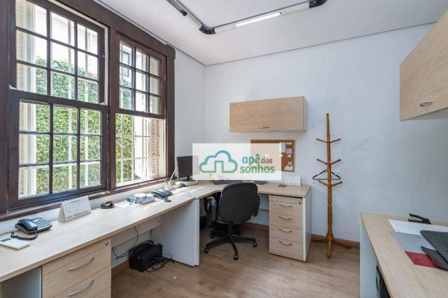 Imagem Casa com 12 Quartos à Venda, 520 m² em Pacaembu - São Paulo Imagem Casa com 12 Quartos à Venda, 520 m² em Pacaembu - São Paulo
