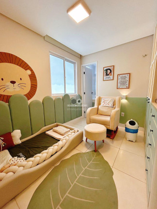 Imagem Casa de Condomínio com 3 Quartos à Venda, 90 m²