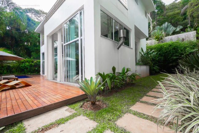 Imagem Casa de Condomínio com 3 Quartos à Venda, em Serra Da Cantareira - São Paulo Imagem Casa de Condomínio com 3 Quartos à Venda, em Serra Da Cantareira - São Paulo
