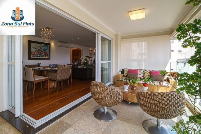 Imagem Apartamento com 3 Quartos à Venda, 210 m² em Vila Olímpia - São Paulo Imagem Apartamento com 3 Quartos à Venda, 210 m² em Vila Olímpia - São Paulo