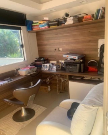 Imagem Casa com 4 Quartos à Venda,  em Piratininga - Niterói