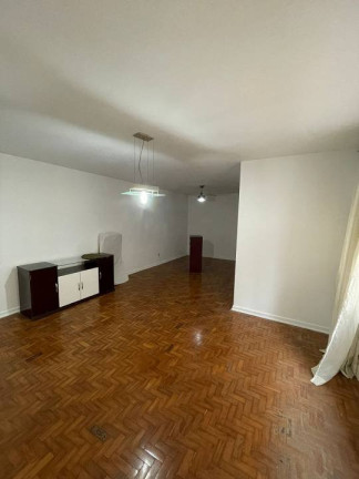 Imagem Apartamento com 3 Quartos à Venda, 135 m² em José Menino - Santos