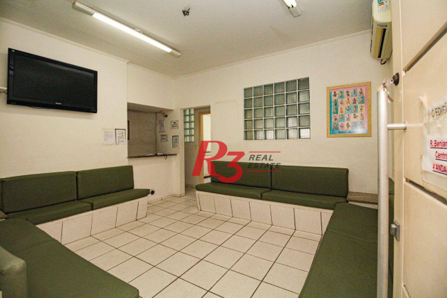 Sala Comercial à Venda, 50 m² em Centro - São Vicente