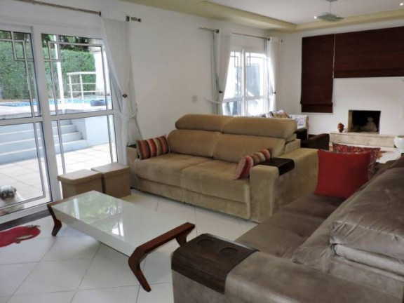 Imagem Casa de Condomínio com 4 Quartos à Venda,  em Golf Gardens - Carapicuíba