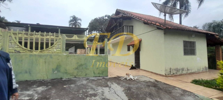 Imagem Chácara com 2 Quartos à Venda, 1.470 m² em Mato Dentro - Mairiporã Imagem Chácara com 2 Quartos à Venda, 1.470 m² em Mato Dentro - Mairiporã