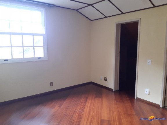 Imagem Imóvel com 2 Quartos à Venda, 84 m² em Várzea - Teresópolis Imagem Imóvel com 2 Quartos à Venda, 84 m² em Várzea - Teresópolis