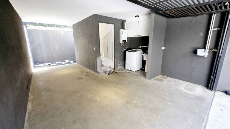 Imagem Casa com 2 Quartos à Venda, 126 m² em Real Parque - São Paulo Imagem Casa com 2 Quartos à Venda, 126 m² em Real Parque - São Paulo