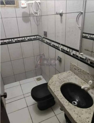 Imagem Casa com 3 Quartos à Venda, em Vila Guilhermina - Montes Claros Imagem Casa com 3 Quartos à Venda, em Vila Guilhermina - Montes Claros
