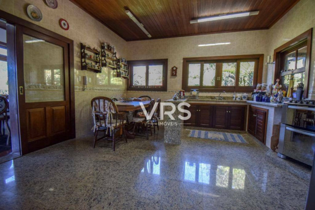 Imagem Casa com 6 Quartos à Venda, 476 m² em Comary - Teresópolis Imagem Casa com 6 Quartos à Venda, 476 m² em Comary - Teresópolis