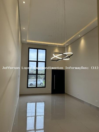 Imagem Casa com 3 Quartos à Venda, 105 m² em Recanto Do Guarau - Salto