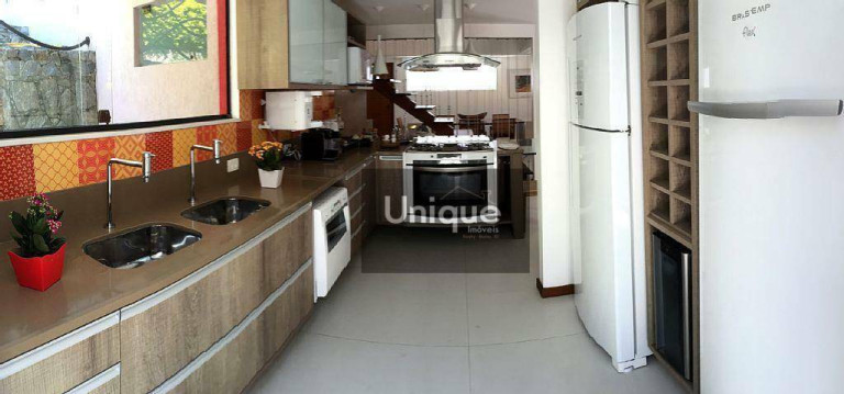 Imagem Casa com 5 Quartos para Temporada, 300 m² em Geribá - Armação Dos Búzios