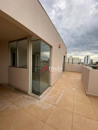 Imagem Imóvel com 4 Quartos à Venda, 193 m² em Centro - Cascavel