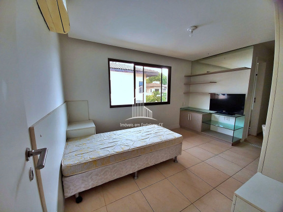Imagem Casa com 3 Quartos à Venda, 181 m² em Edson Queiroz - Fortaleza Imagem Casa com 3 Quartos à Venda, 181 m² em Edson Queiroz - Fortaleza