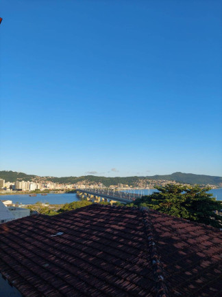Imagem Casa à Venda, em Estreito - Florianópolis Imagem Casa à Venda, em Estreito - Florianópolis