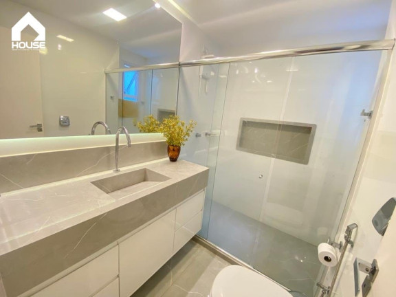 Imagem Apartamento com 2 Quartos à Venda, 159 m² em Centro - Guarapari