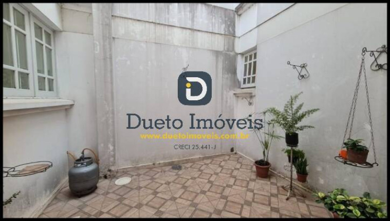 Imagem Casa com 4 Quartos à Venda, 284 m² em Camobi - Santa Maria