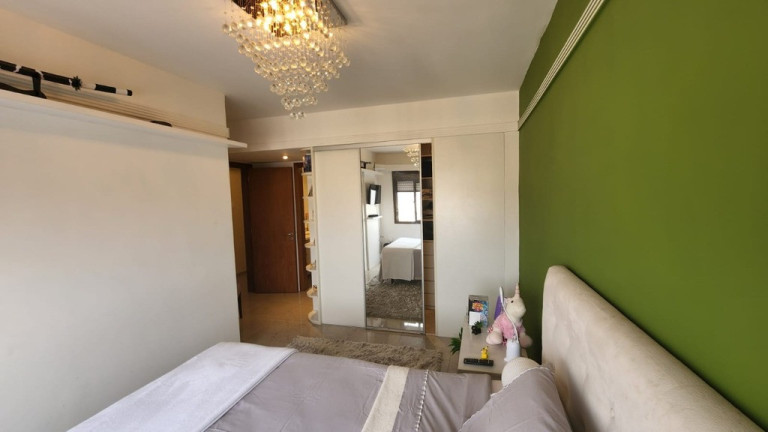 Imagem Apartamento com 3 Quartos à Venda, 206 m² em Menino Deus - Porto Alegre Imagem Apartamento com 3 Quartos à Venda, 206 m² em Menino Deus - Porto Alegre