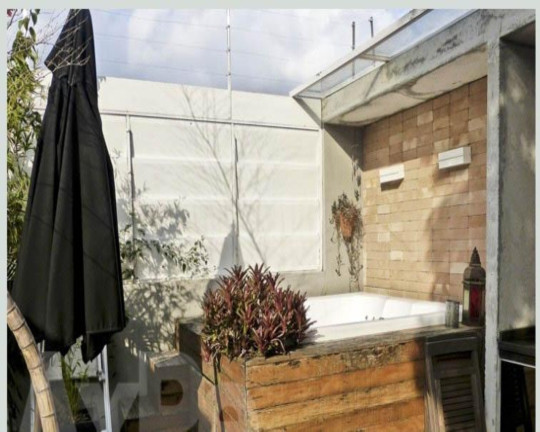 Casa com 3 Quartos à Venda, 250 m² em Jardim Paulistano - São Paulo