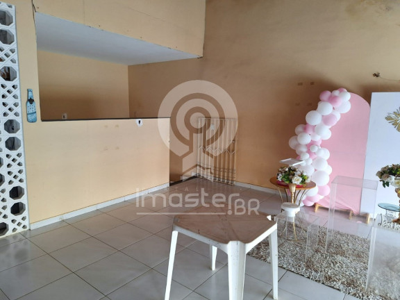 Imagem Casa com 5 Quartos à Venda,  em Acaracuzinho - Maracanaú