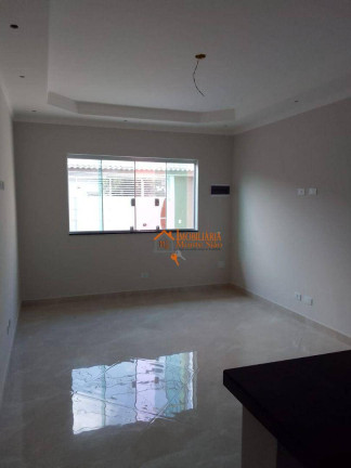 Casa com 3 Quartos à Venda, 90 m² em Vila Galvão - Guarulhos
