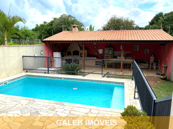 Casa com 3 Quartos à Venda, 213 m² em Vila Santista - Atibaia