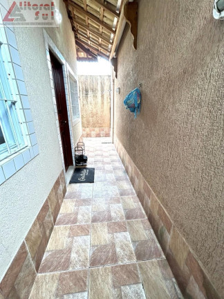 Imagem Casa com 2 Quartos à Venda, em Maracanã - Praia Grande Imagem Casa com 2 Quartos à Venda, em Maracanã - Praia Grande