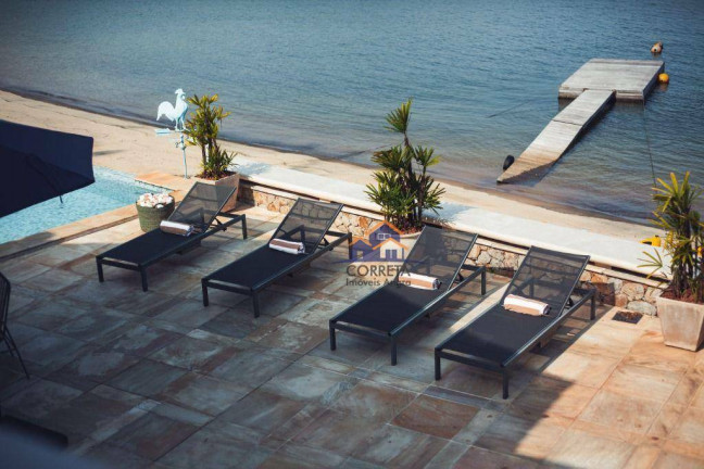 Imagem Casa com 7 Quartos à Venda ou Temporada, 459 m² em Mombaça - Angra Dos Reis Imagem Casa com 7 Quartos à Venda ou Temporada, 459 m² em Mombaça - Angra Dos Reis