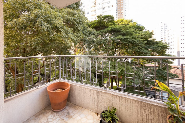 Imagem Apartamento com 2 Quartos à Venda, 126 m² em Moema - São Paulo Imagem Apartamento com 2 Quartos à Venda, 126 m² em Moema - São Paulo