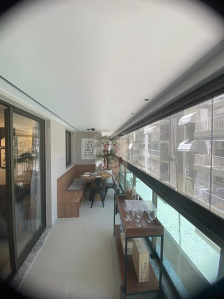 Imagem Imóvel com 2 Quartos à Venda, 72 m² em Icaraí - Niterói