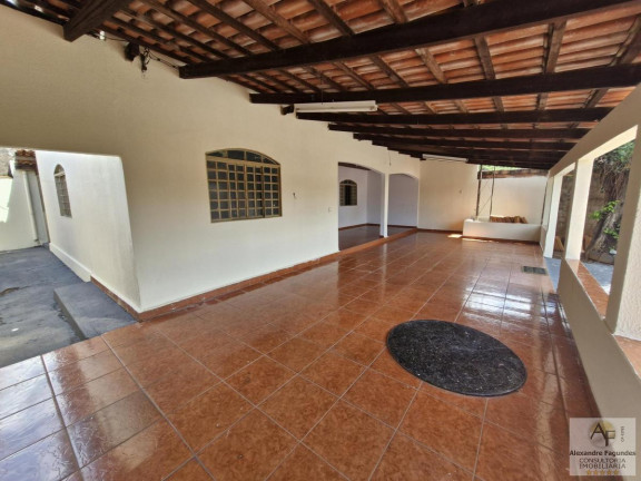 Imagem Casa com 3 Quartos à Venda, 175 m² em Residencial Village Garavelo - Aparecida De Goiânia Imagem Casa com 3 Quartos à Venda, 175 m² em Residencial Village Garavelo - Aparecida De Goiânia
