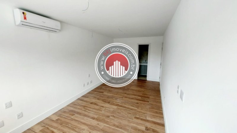 Imagem Casa com 4 Quartos à Venda, 310 m² em Recreio Dos Bandeirantes - Rio De Janeiro Imagem Casa com 4 Quartos à Venda, 310 m² em Recreio Dos Bandeirantes - Rio De Janeiro