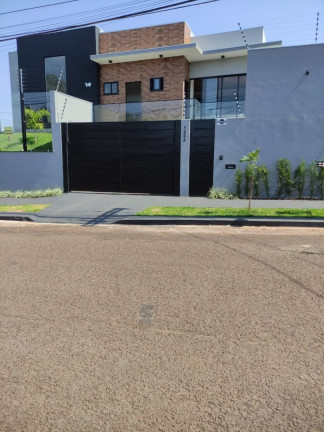 Imagem Casa com 3 Quartos à Venda, 226 m² em Jardim Higienópolis - Maringa Imagem Casa com 3 Quartos à Venda, 226 m² em Jardim Higienópolis - Maringa