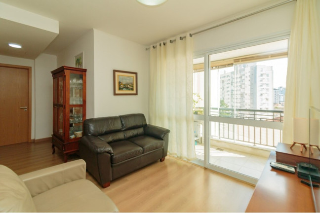 Apartamento com 3 Quartos à Venda, 82 m² em Passo Da Areia - Porto Alegre