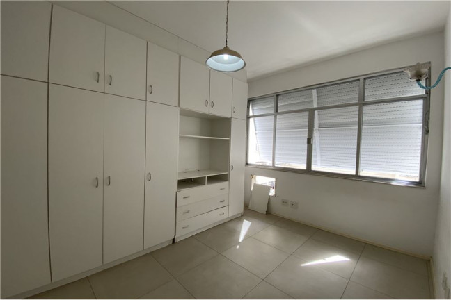 Imagem Apartamento com 3 Quartos à Venda, 107 m² em Copacabana - Rio De Janeiro Imagem Apartamento com 3 Quartos à Venda, 107 m² em Copacabana - Rio De Janeiro